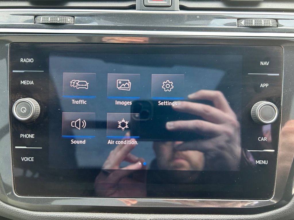 Used Volkswagen Tiguan 2017 for sale - 77655503: Photo 41