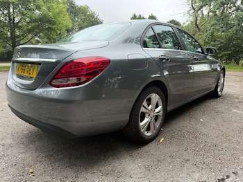 Used Mercedes-Benz C-Class 2017 for sale - 75410953: Photo