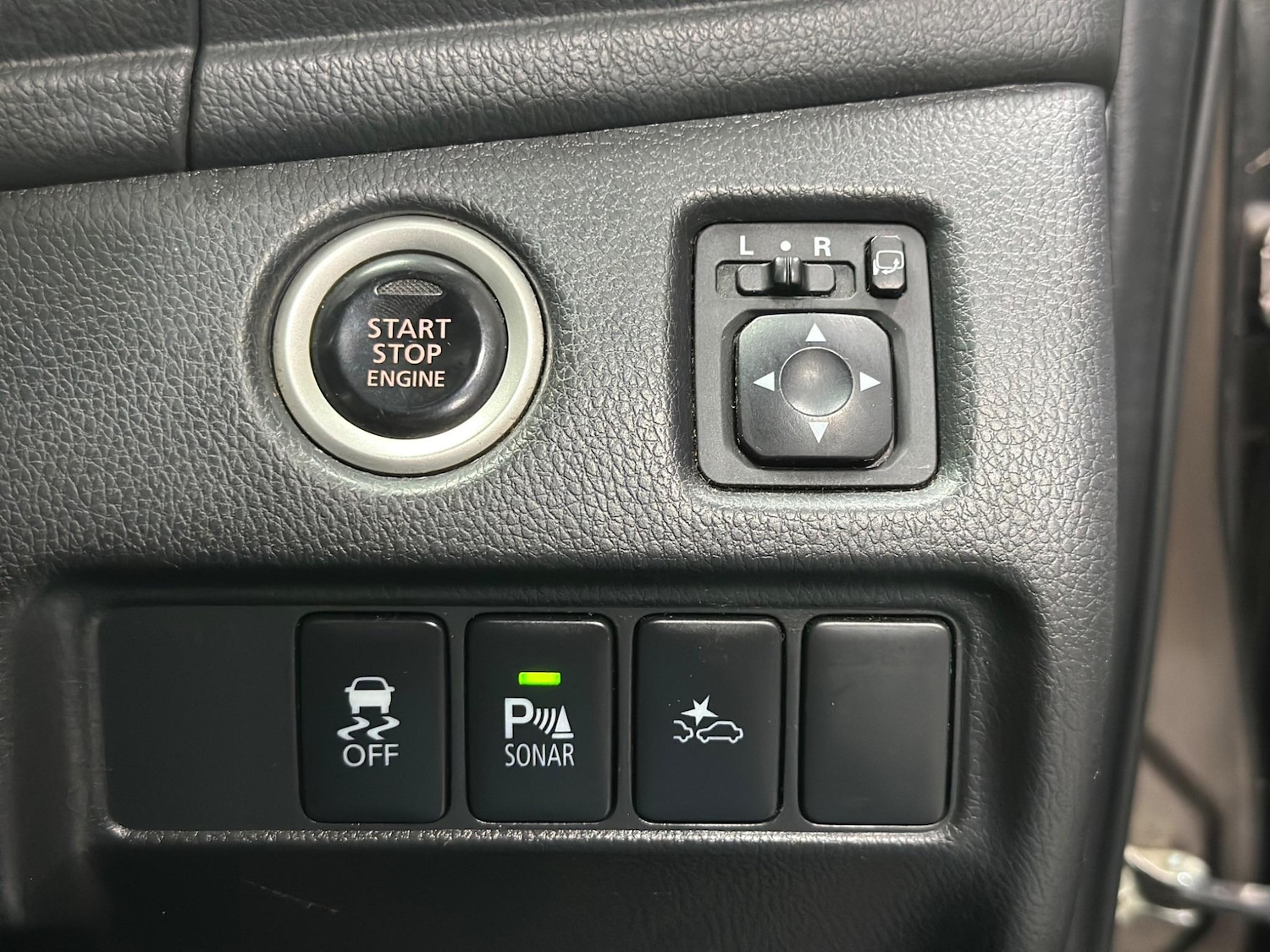 Vehicle 33
