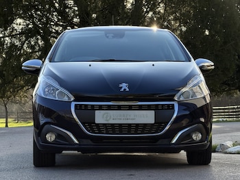 Used Peugeot 208 2019 for sale - 77057043: Photo