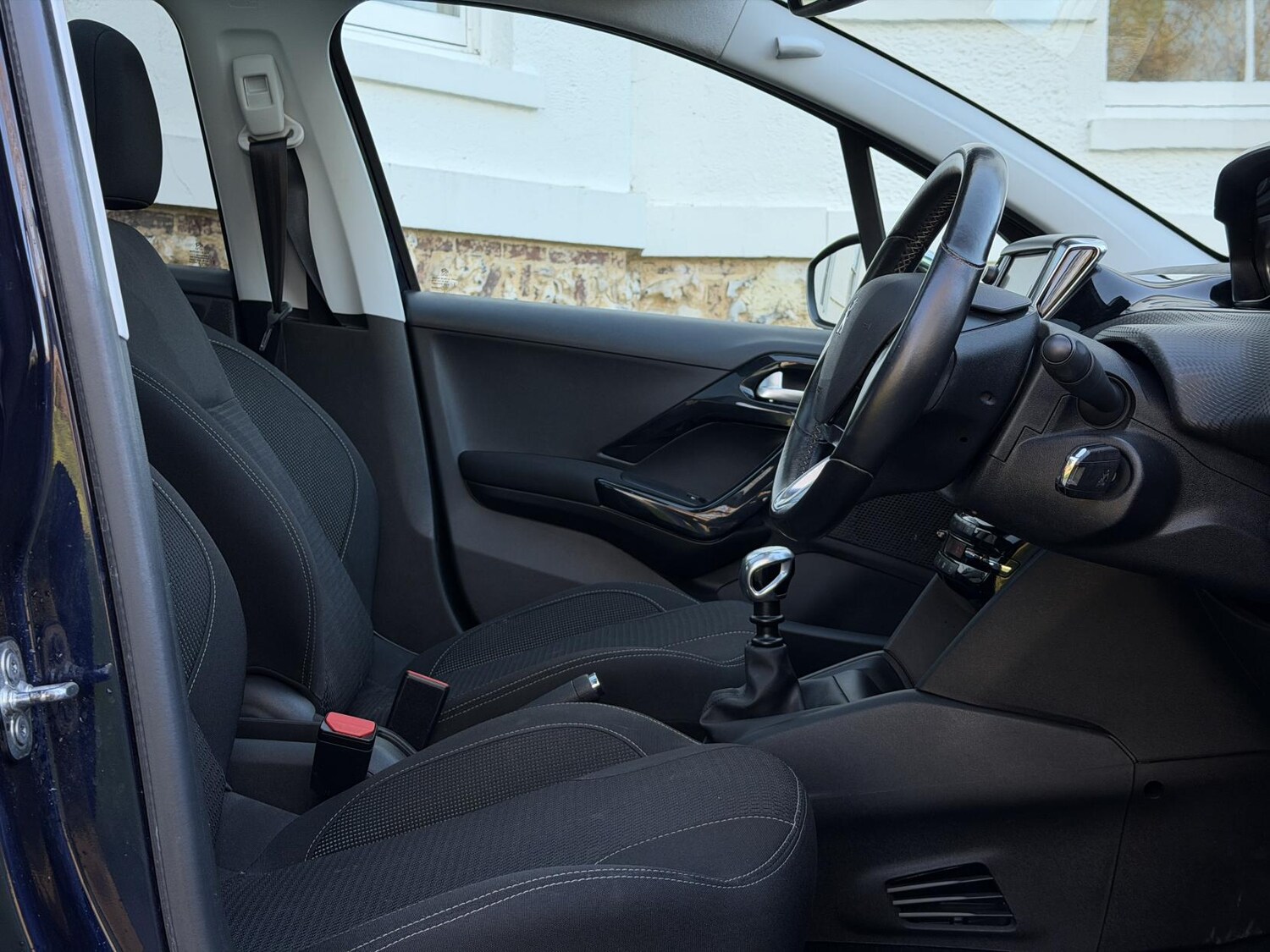 Used Peugeot 208 2019 for sale - 77057043: Photo 46