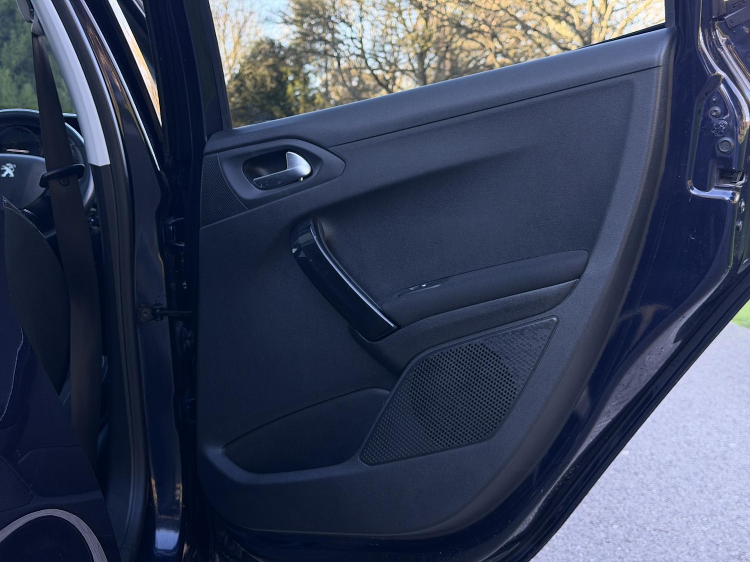 Used Peugeot 208 2019 for sale - 77057043: Photo 53