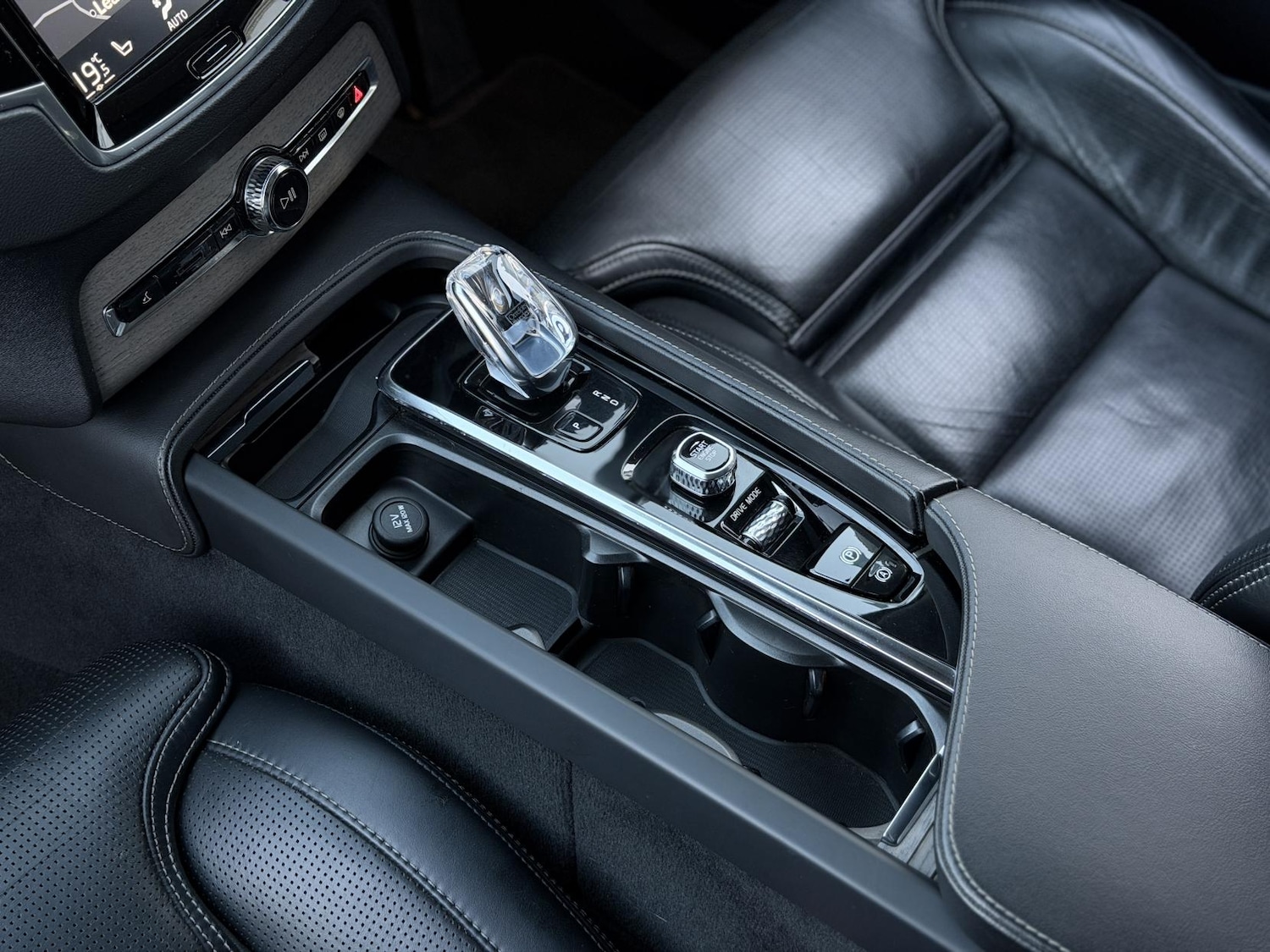 Used Volvo XC90 2021 for sale - 77977376: Photo 58