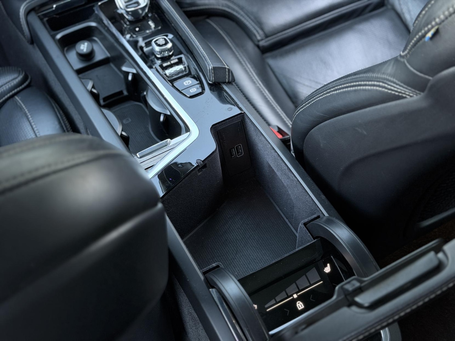 Used Volvo XC90 2021 for sale - 77977376: Photo 73