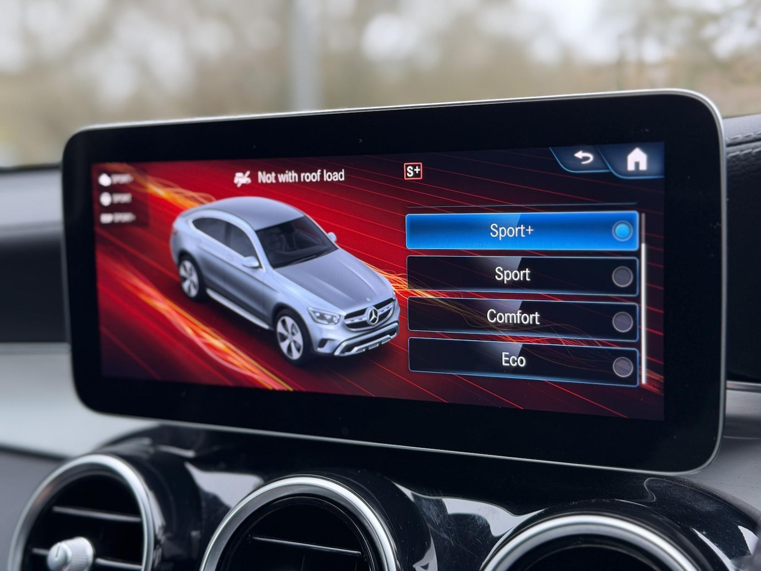 Used Mercedes-Benz GLC 2023 for sale - 77595819: Photo 18