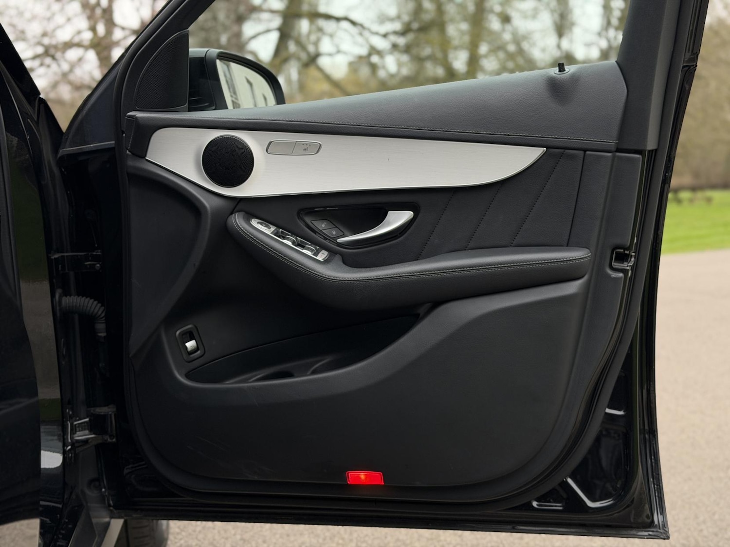 Used Mercedes-Benz GLC 2023 for sale - 77595819: Photo 45