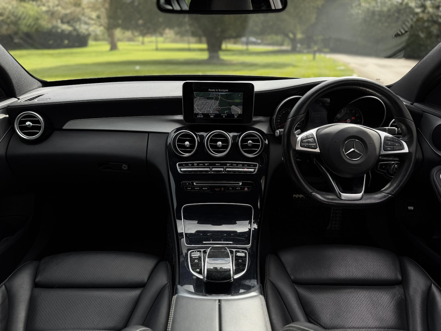 Used Mercedes-Benz C Class 2015 for sale - 78133874: Photo 16