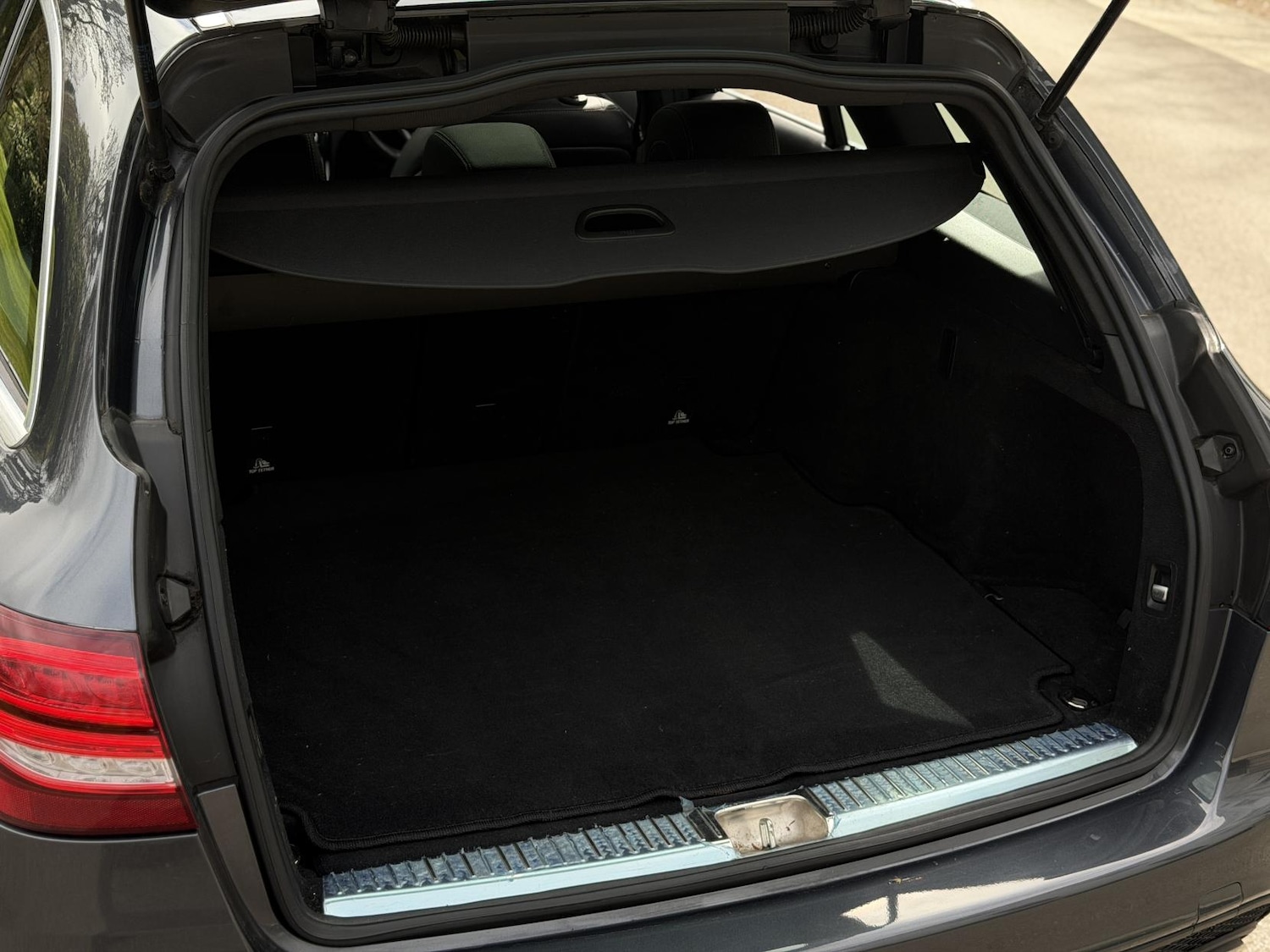 Used Mercedes-Benz C Class 2015 for sale - 78133874: Photo 22