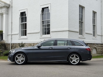 Used Mercedes-Benz C Class 2015 for sale - 78133874: Photo