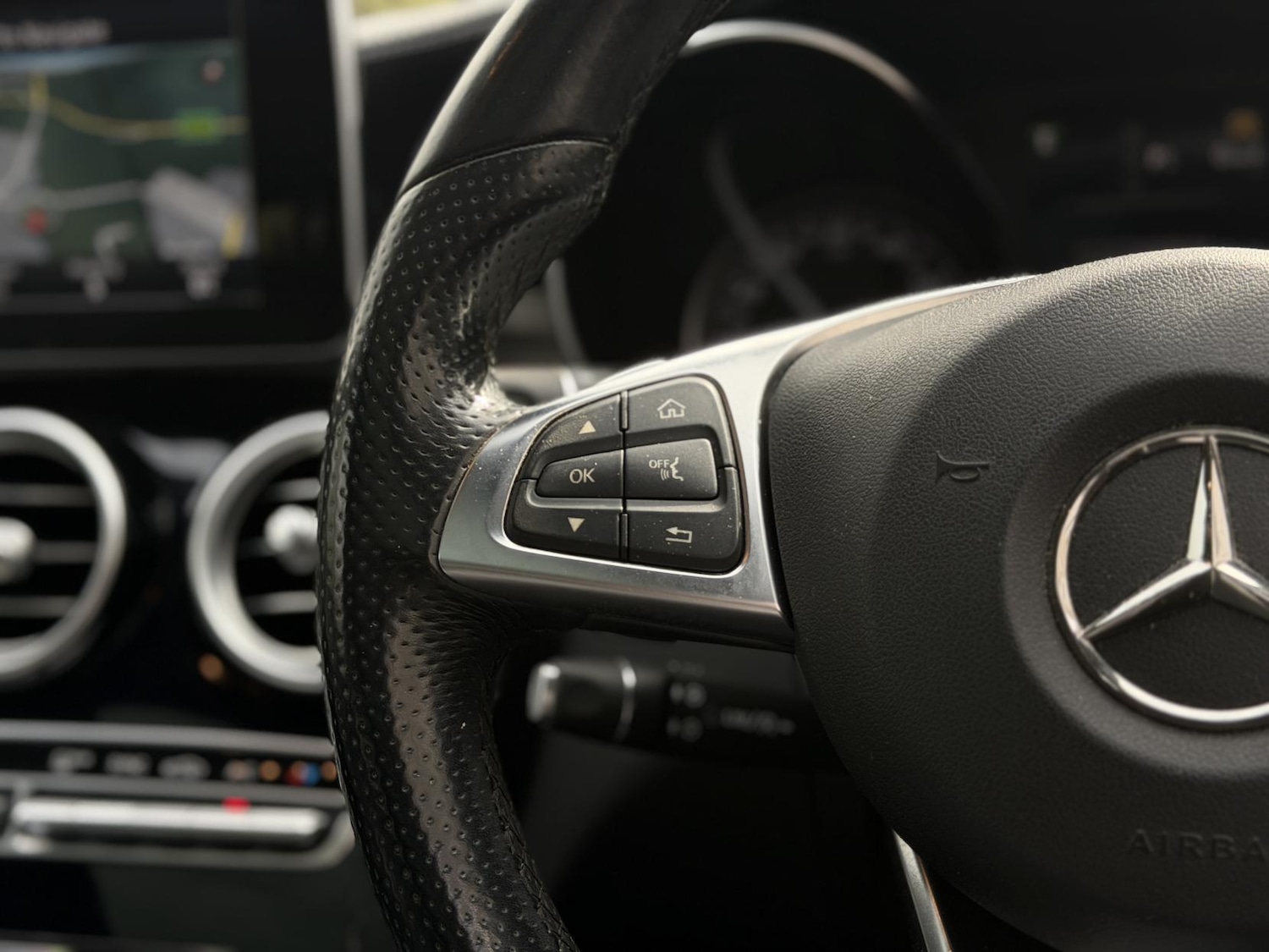 Used Mercedes-Benz C Class 2015 for sale - 78133874: Photo 62