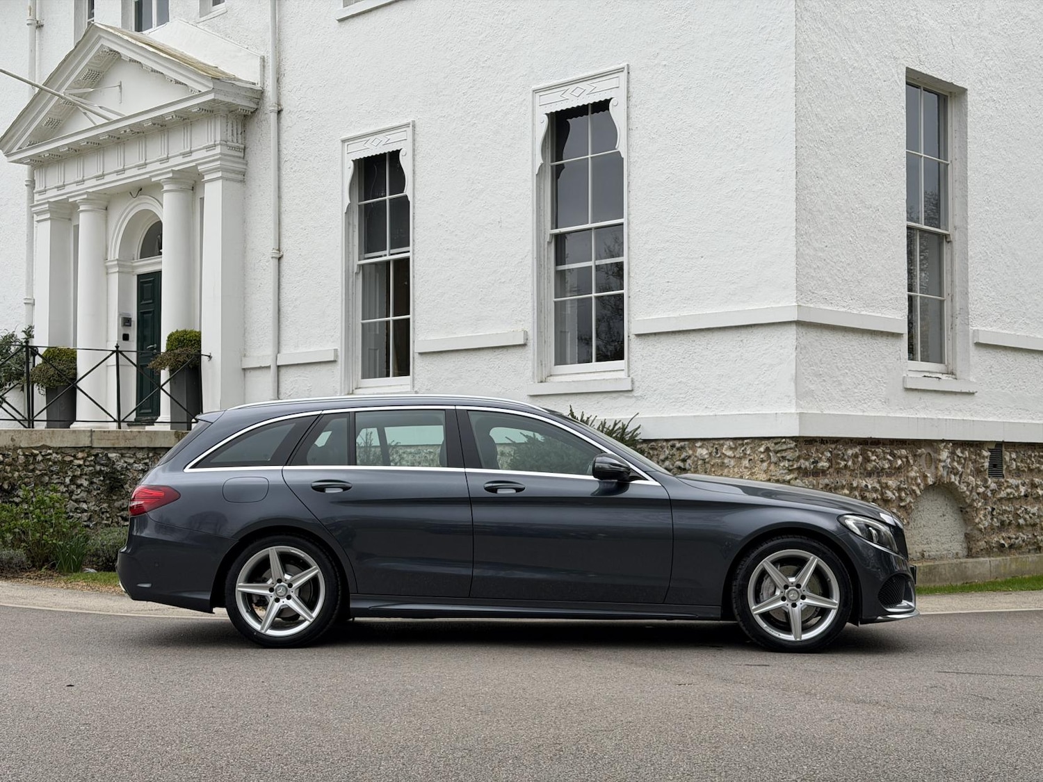 Used Mercedes-Benz C Class 2015 for sale - 78133874: Photo 8