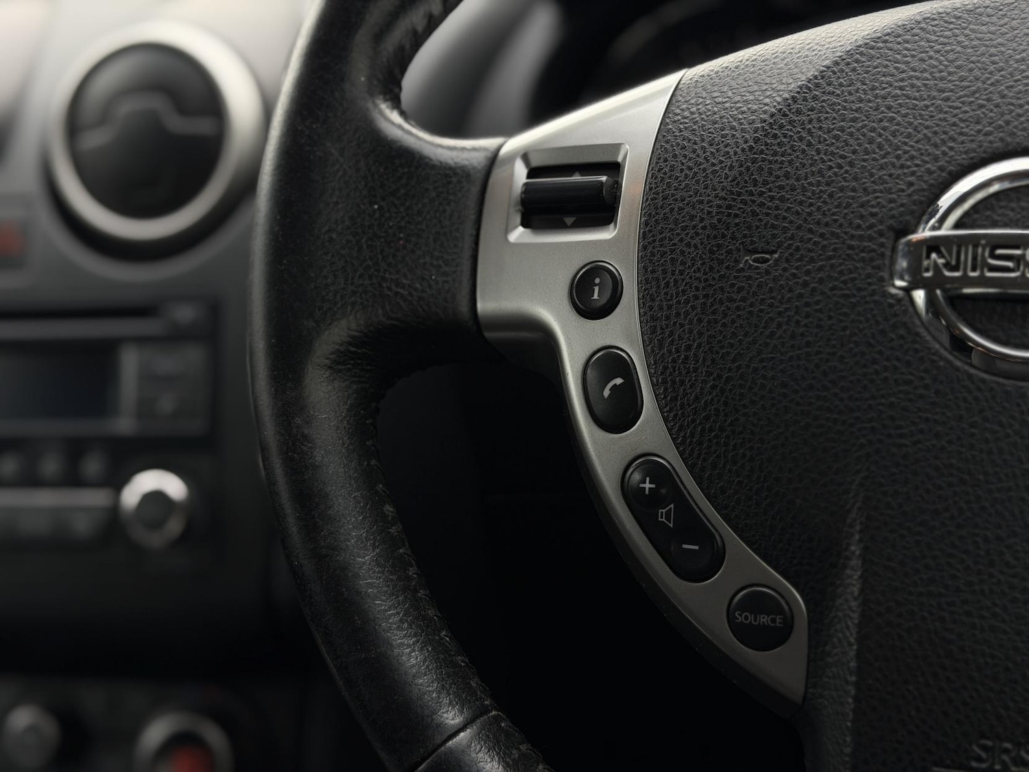 Used Nissan Qashqai 2013 for sale - 78133878: Photo 49