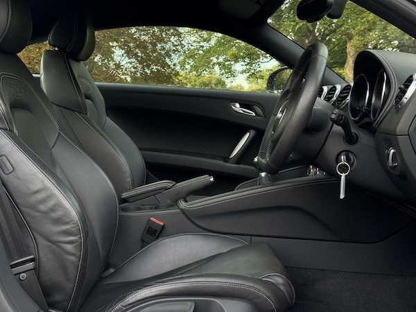Used Audi TT RS 2013 for sale - 76059173: Photo 43