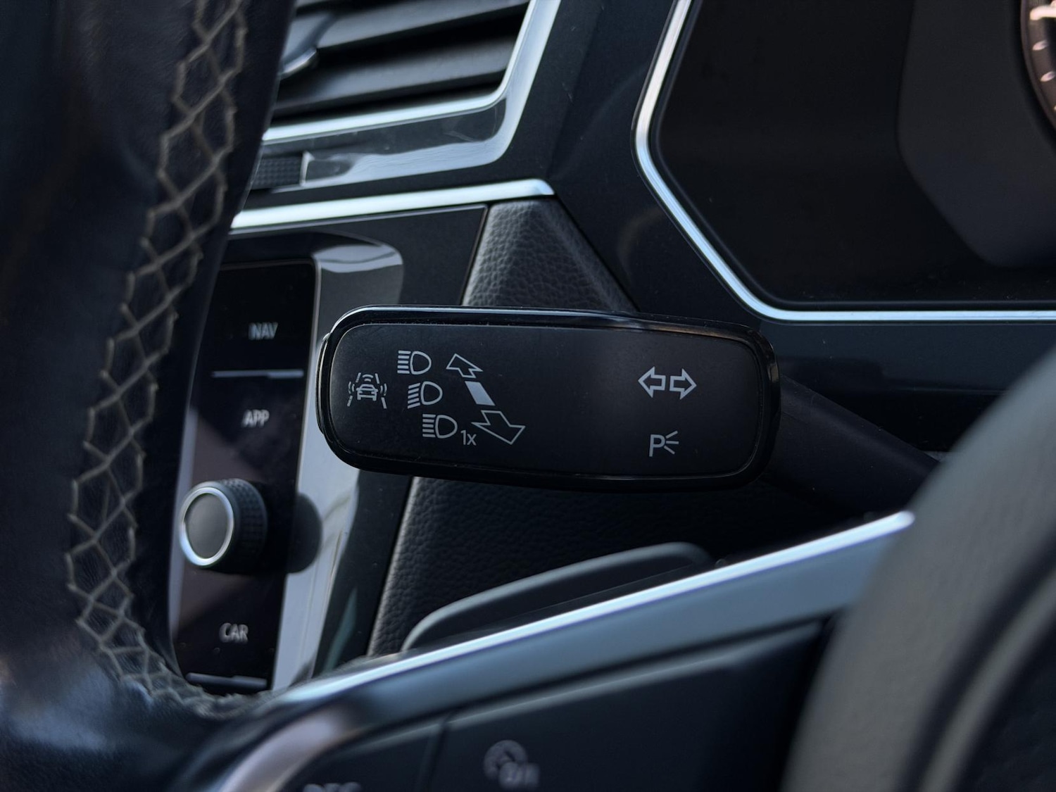 Used Volkswagen Tiguan 2018 for sale - 77101456: Photo 54