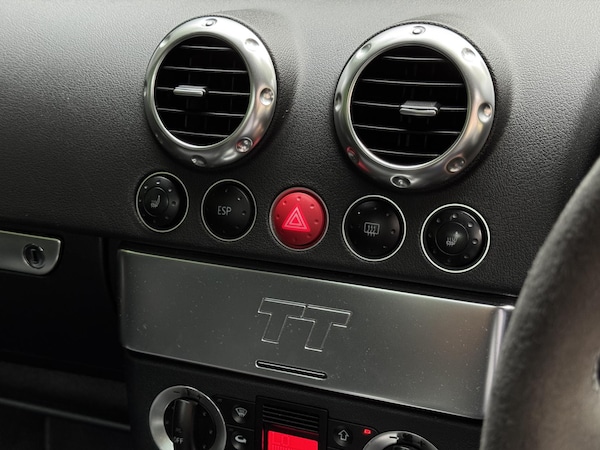 Used Audi TT 2005 for sale - 75739462: Photo 13