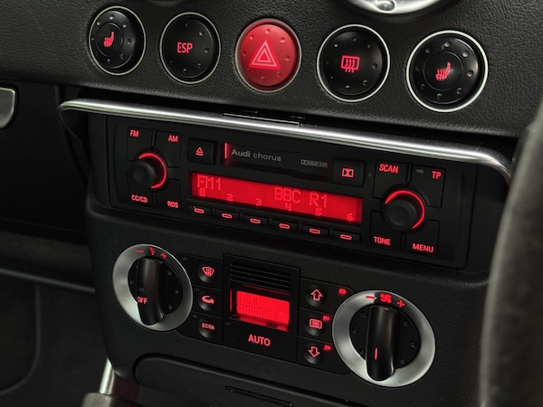 Used Audi TT 2005 for sale - 75739462: Photo 14
