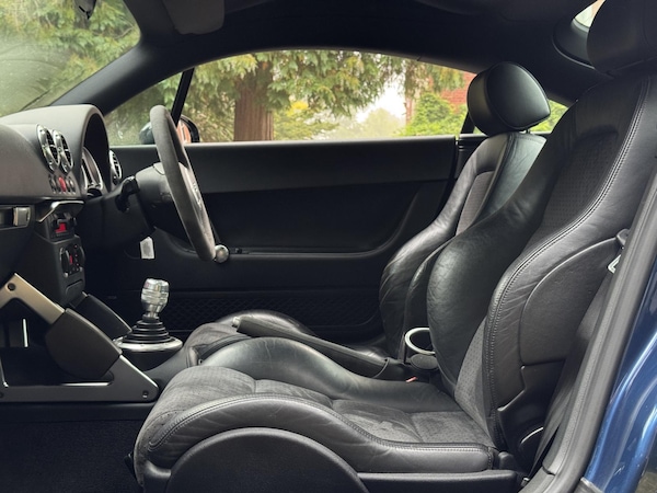 Used Audi TT 2005 for sale - 75739462: Photo 17