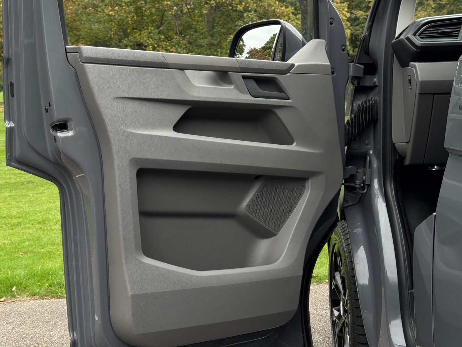 Used Volkswagen Transporter 2023 for sale - 76322583: Photo 55