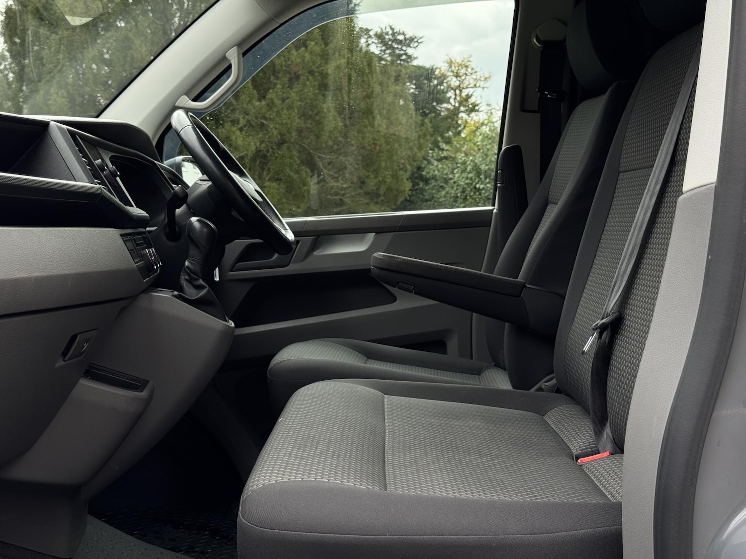 Used Volkswagen Transporter 2023 for sale - 76322583: Photo 56