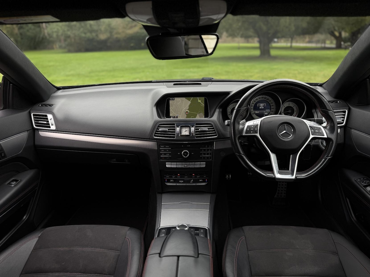 Used Mercedes-Benz E Class 2015 for sale - 77483813: Photo 13