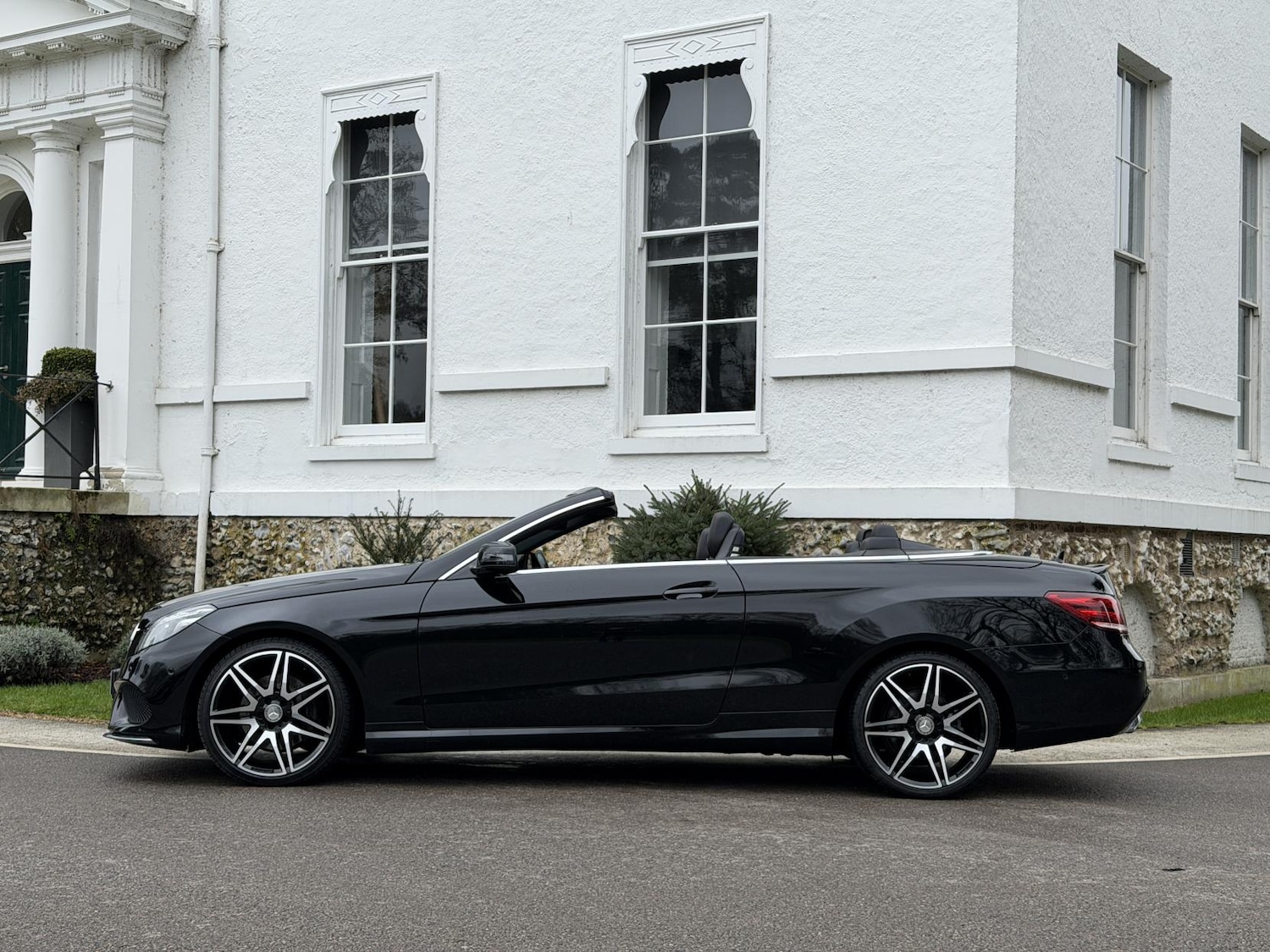 Used Mercedes-Benz E Class 2015 for sale - 77483813: Photo 4