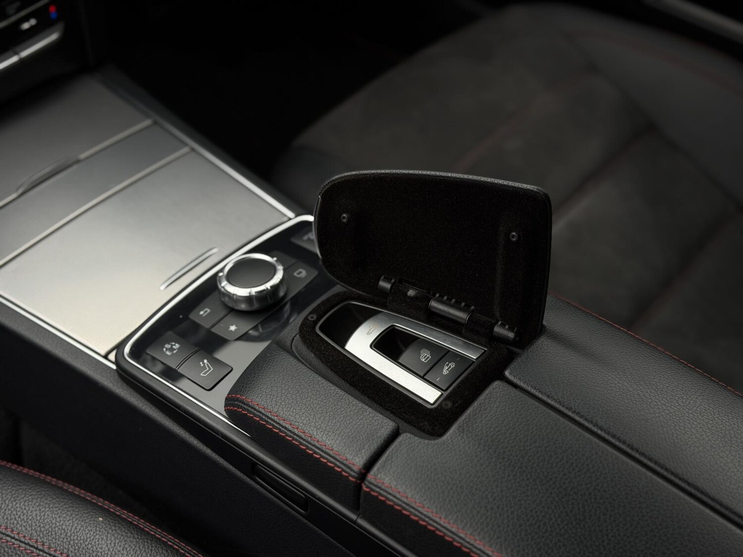 Used Mercedes-Benz E Class 2015 for sale - 77483813: Photo 53