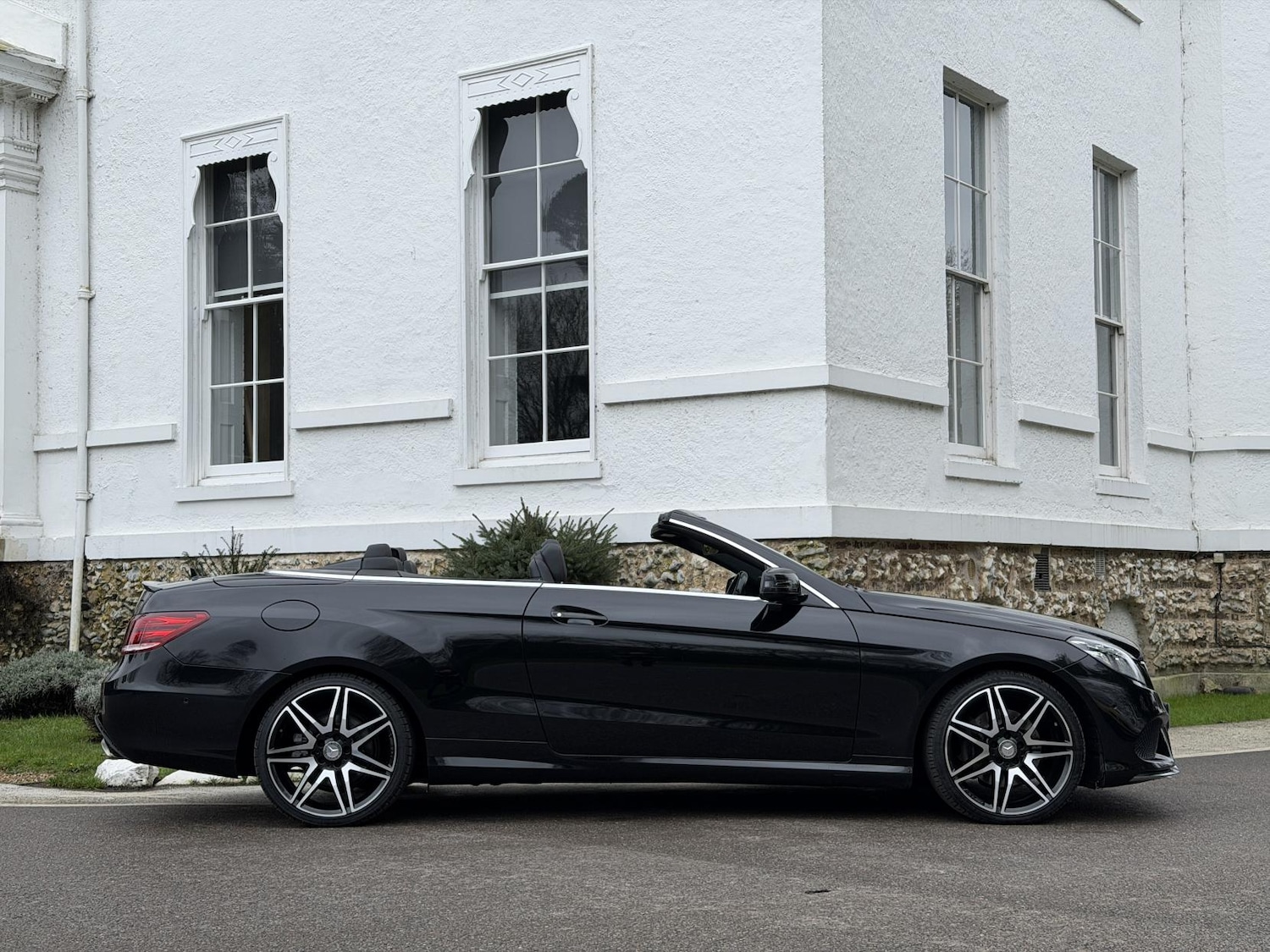 Used Mercedes-Benz E Class 2015 for sale - 77483813: Photo 8