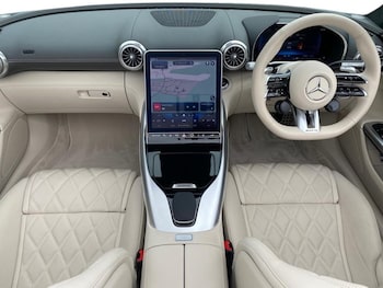 Used Mercedes-Benz SL 2022 for sale - 77015188: Photo