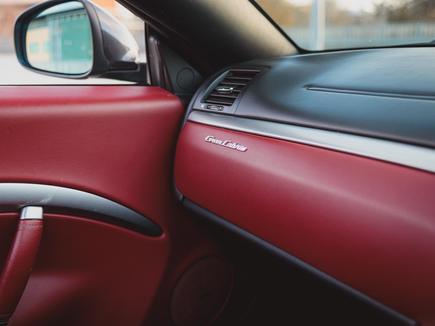 Used Maserati GranCabrio 2011 for sale - 77339624: Photo 38