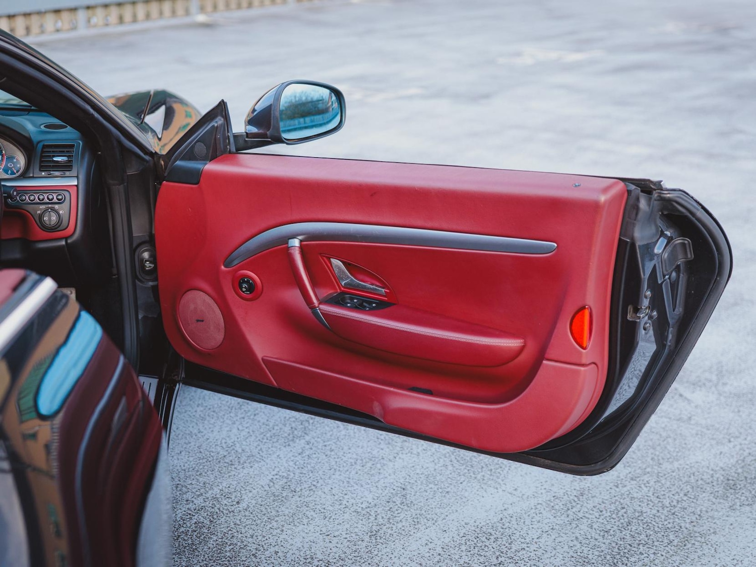 Used Maserati GranCabrio 2011 for sale - 77339624: Photo 58