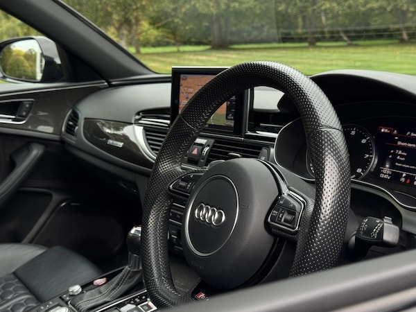 Used Audi RS6 2017 for sale - 76319691: Photo 9