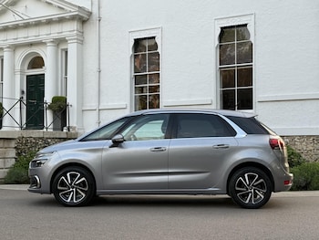 Used Citroen C4 2019 for sale - 78499847: Photo