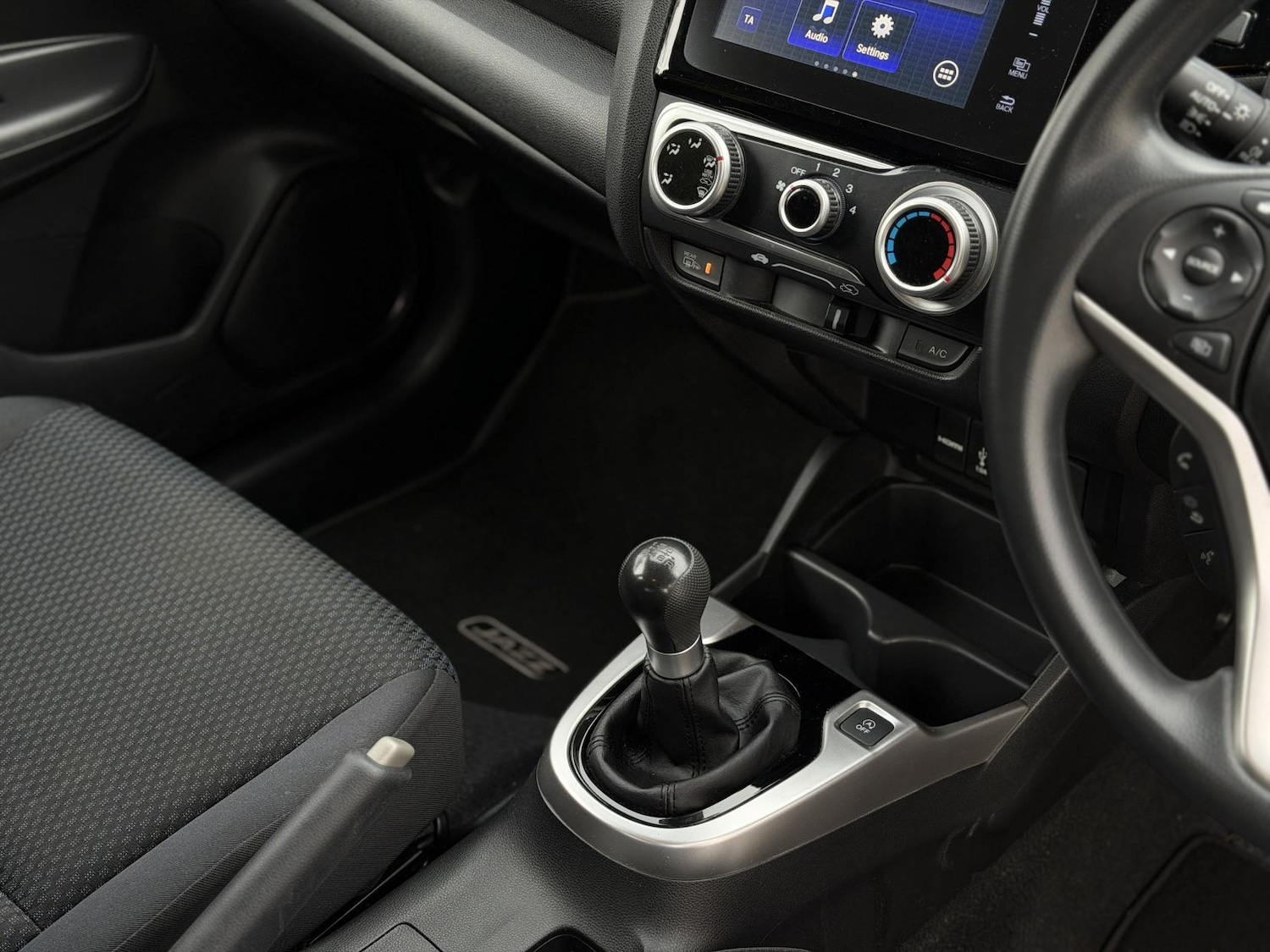 Used Honda Jazz 2018 for sale - 77319153: Photo 10