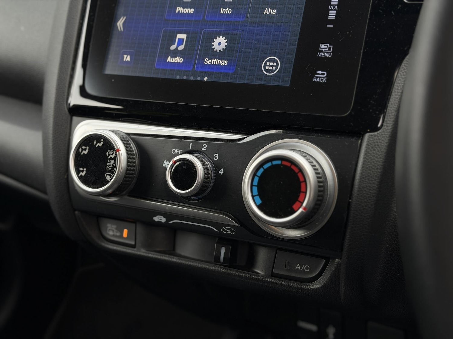 Used Honda Jazz 2018 for sale - 77319153: Photo 46