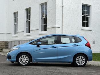 Used Honda Jazz 2018 for sale - 77319153: Photo