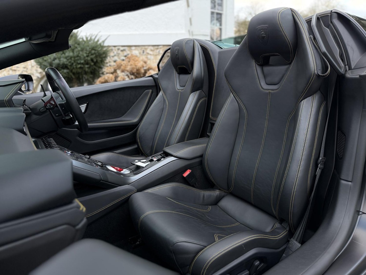 Used Lamborghini Huracan 2024 for sale - 77665286: Photo 10