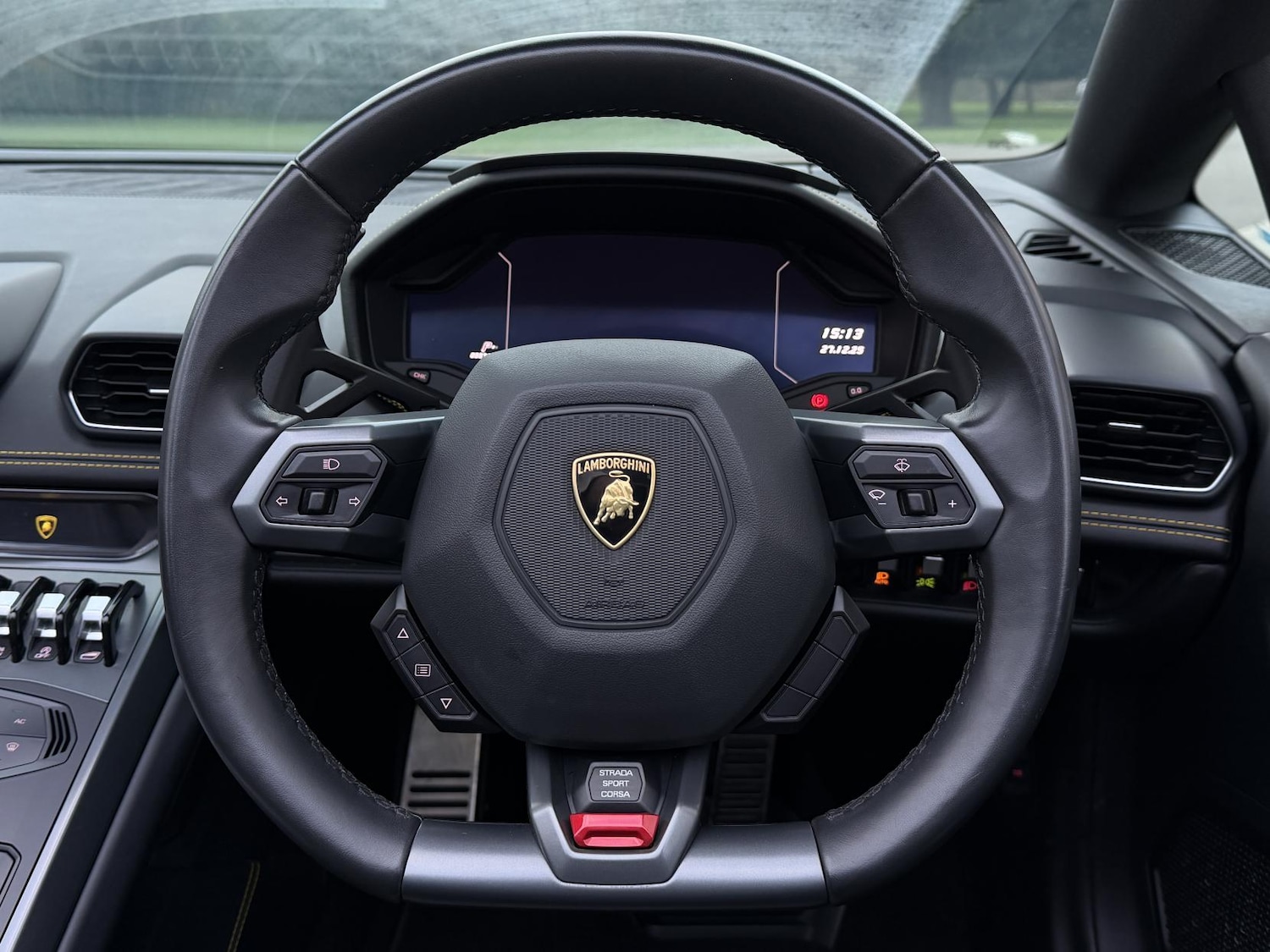 Used Lamborghini Huracan 2024 for sale - 77665286: Photo 15