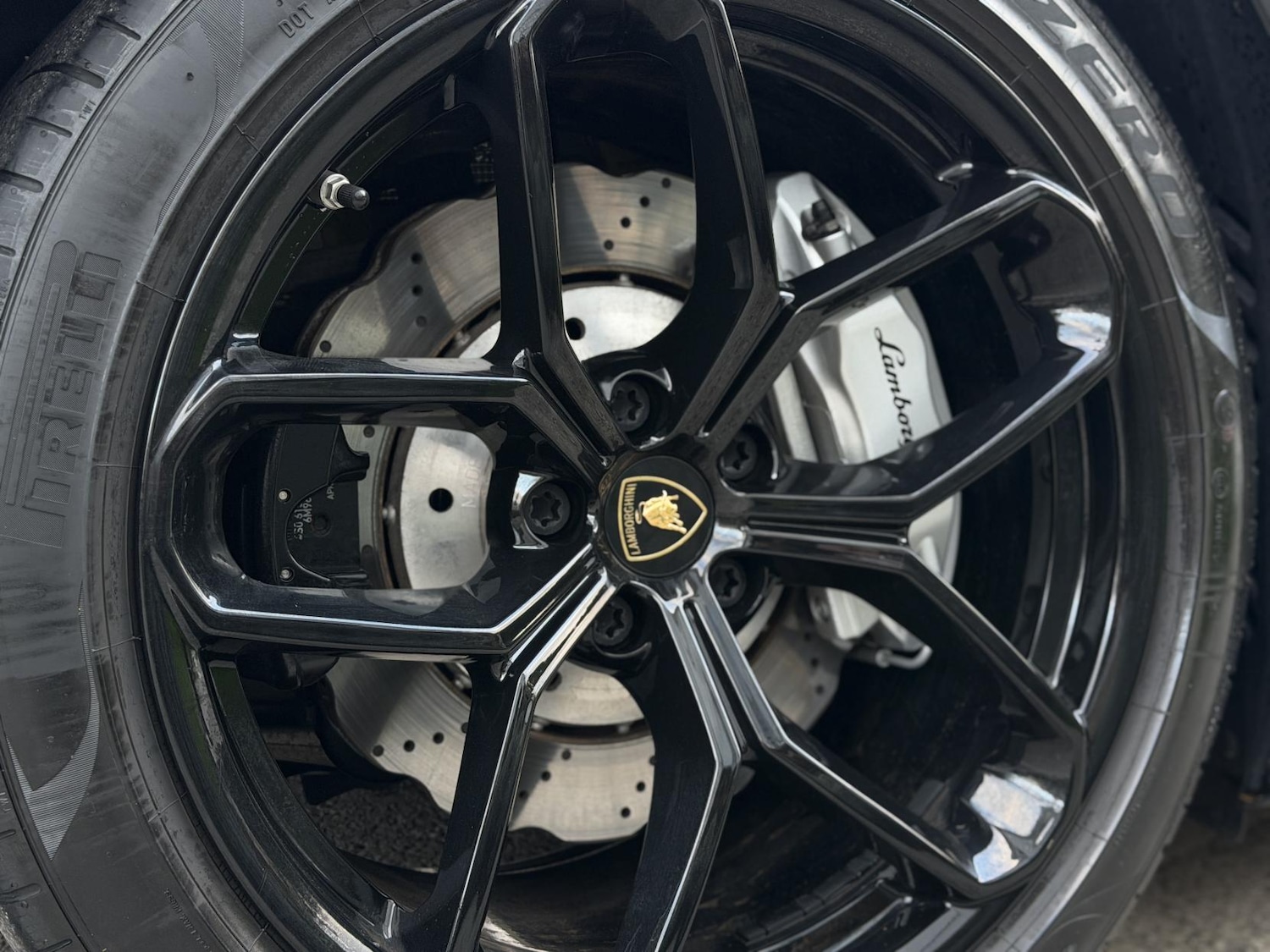 Used Lamborghini Huracan 2024 for sale - 77665286: Photo 61