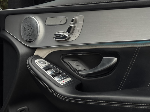 Used Mercedes-Benz GLC 2019 for sale - 75518947: Photo 49