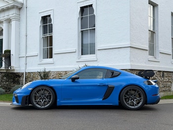 Used Porsche Cayman 2024 for sale - 77154718: Photo