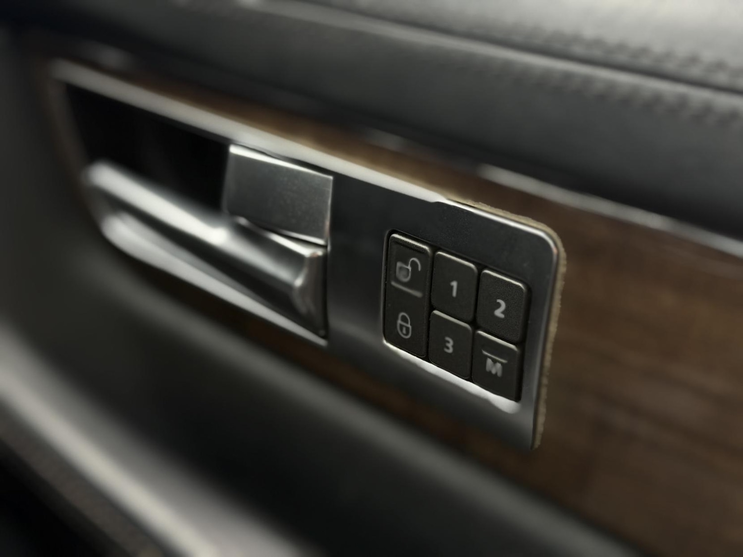 Used Land Rover Range Rover Sport 2009 for sale - 78064383: Photo 14