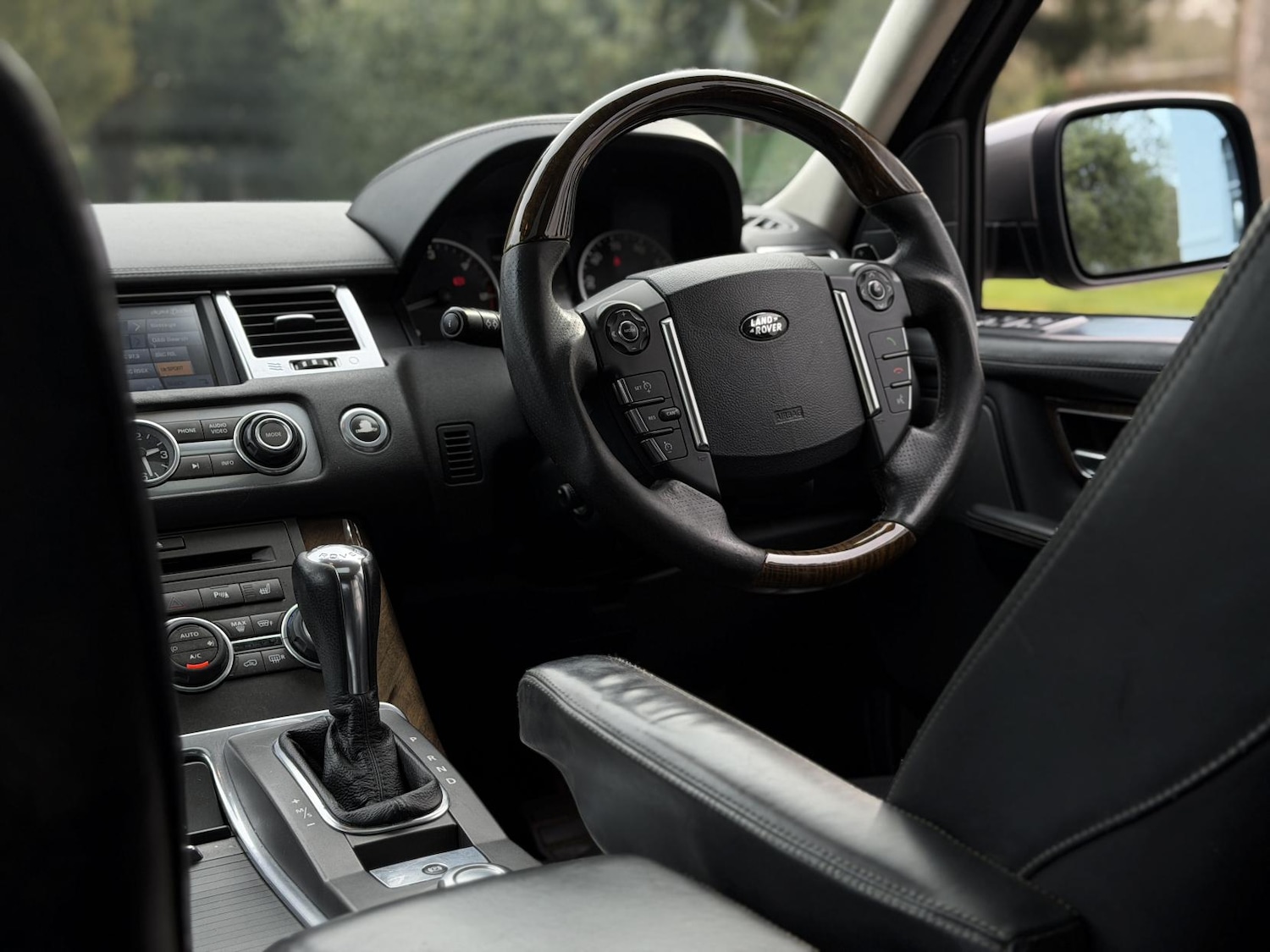 Used Land Rover Range Rover Sport 2009 for sale - 78064383: Photo 35