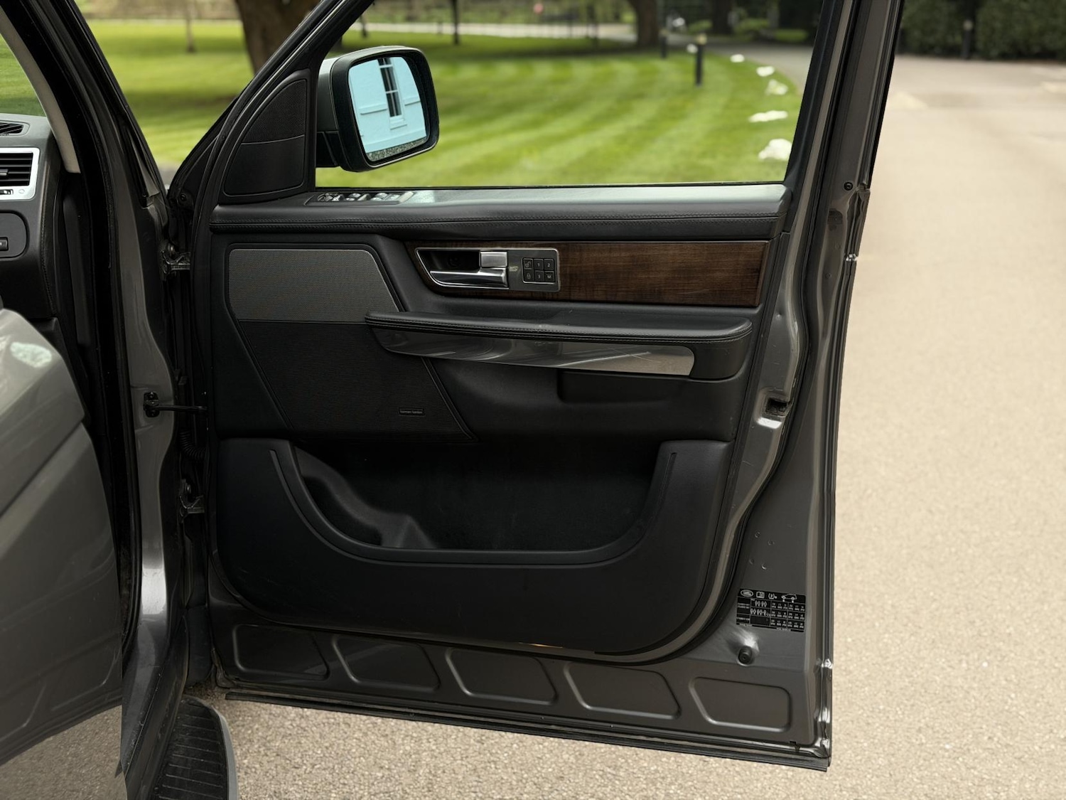 Used Land Rover Range Rover Sport 2009 for sale - 78064383: Photo 45