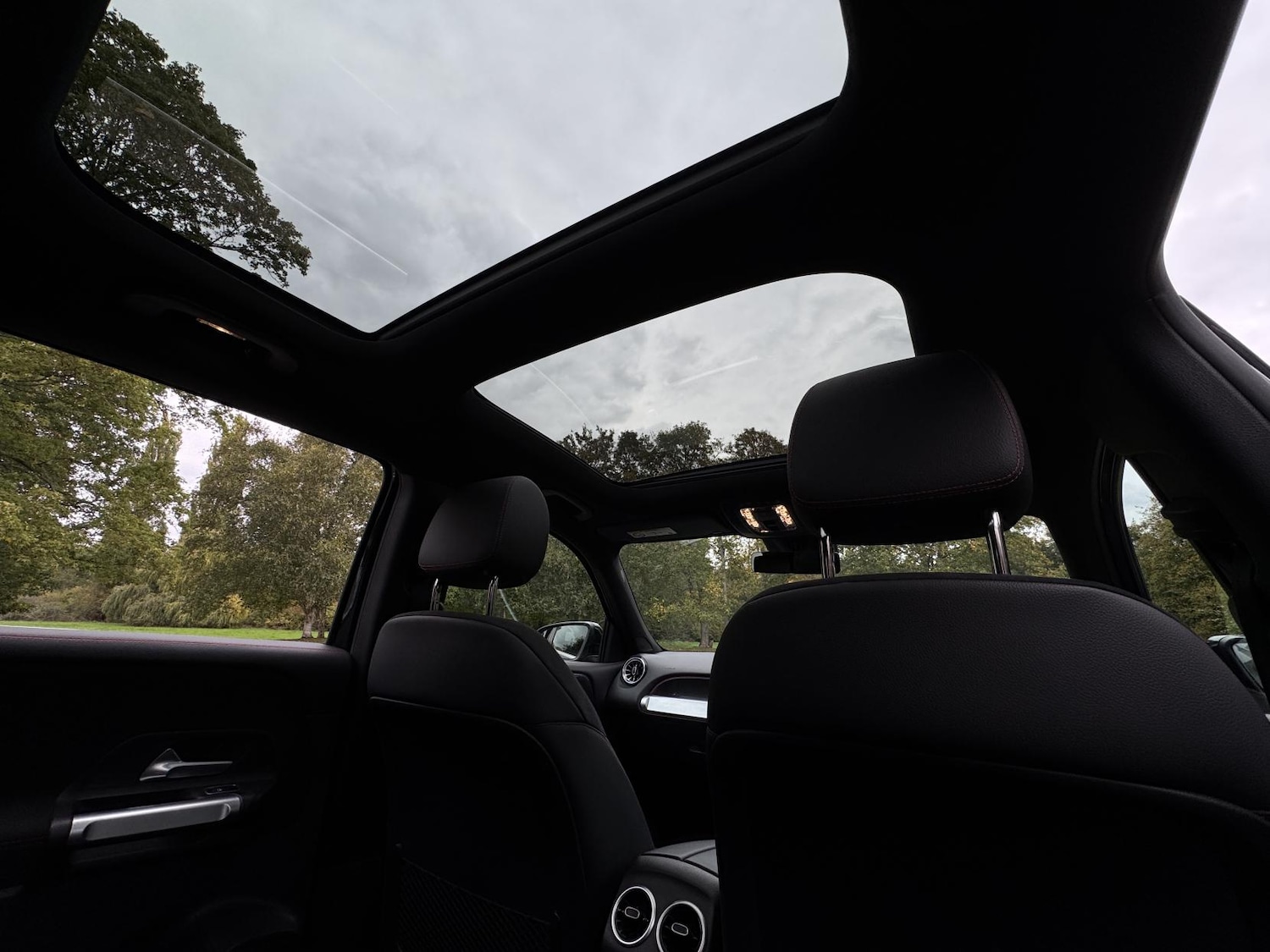 Used Mercedes-Benz GLB 2022 for sale - 76332790: Photo 20