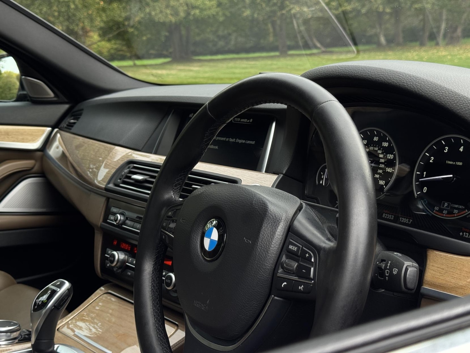 Used BMW 5 Series 2014 for sale - 77450017: Photo 10