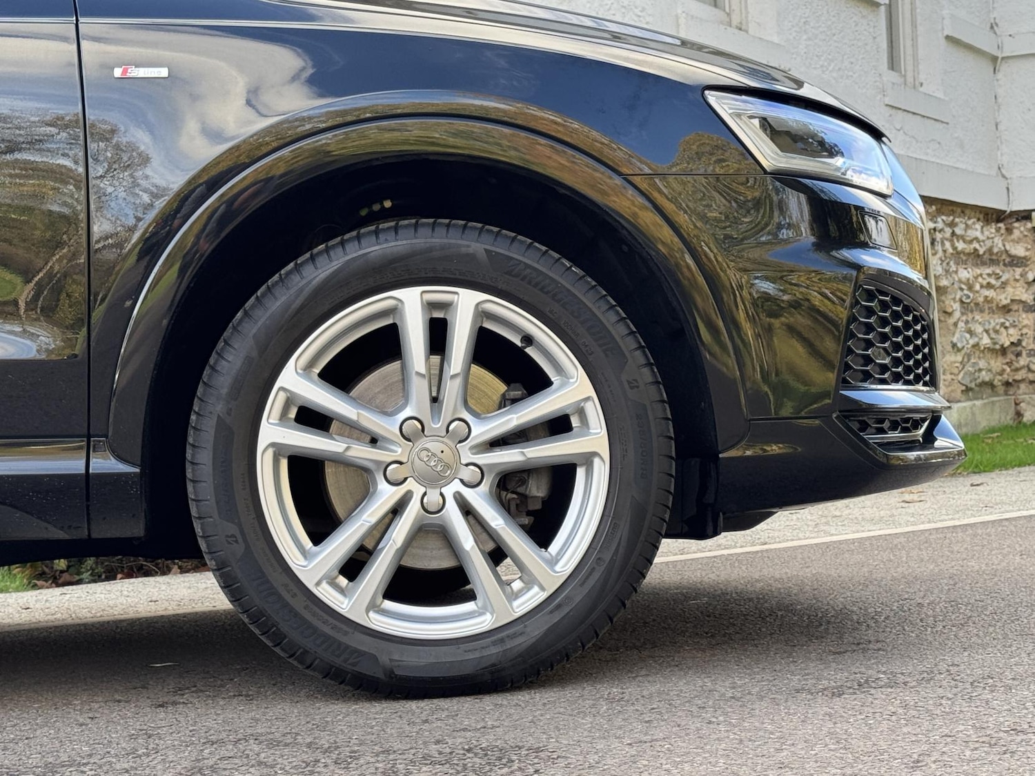 Used Audi Q3 2017 for sale - 76568431: Photo 43