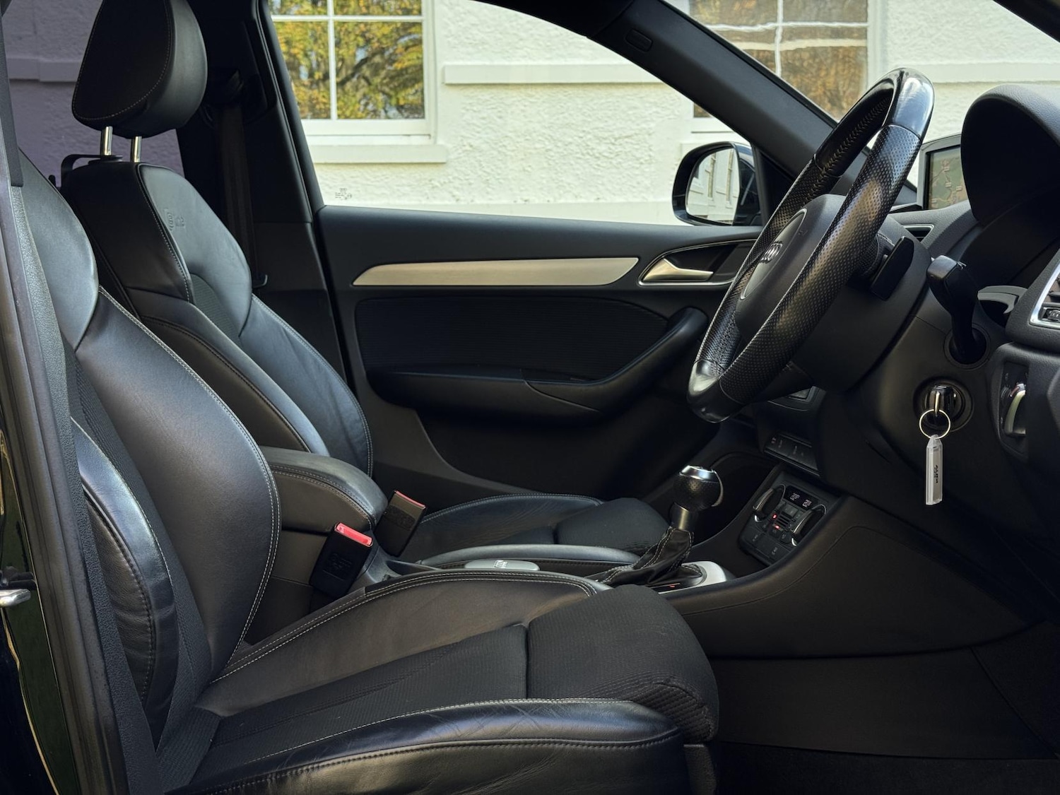 Used Audi Q3 2017 for sale - 76568431: Photo 45