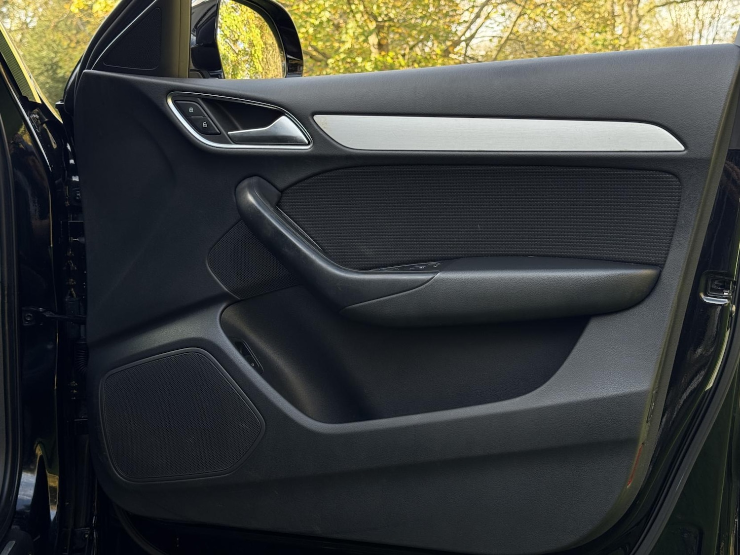 Used Audi Q3 2017 for sale - 76568431: Photo 46