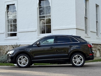 Used Audi Q3 2017 for sale - 76568431: Photo