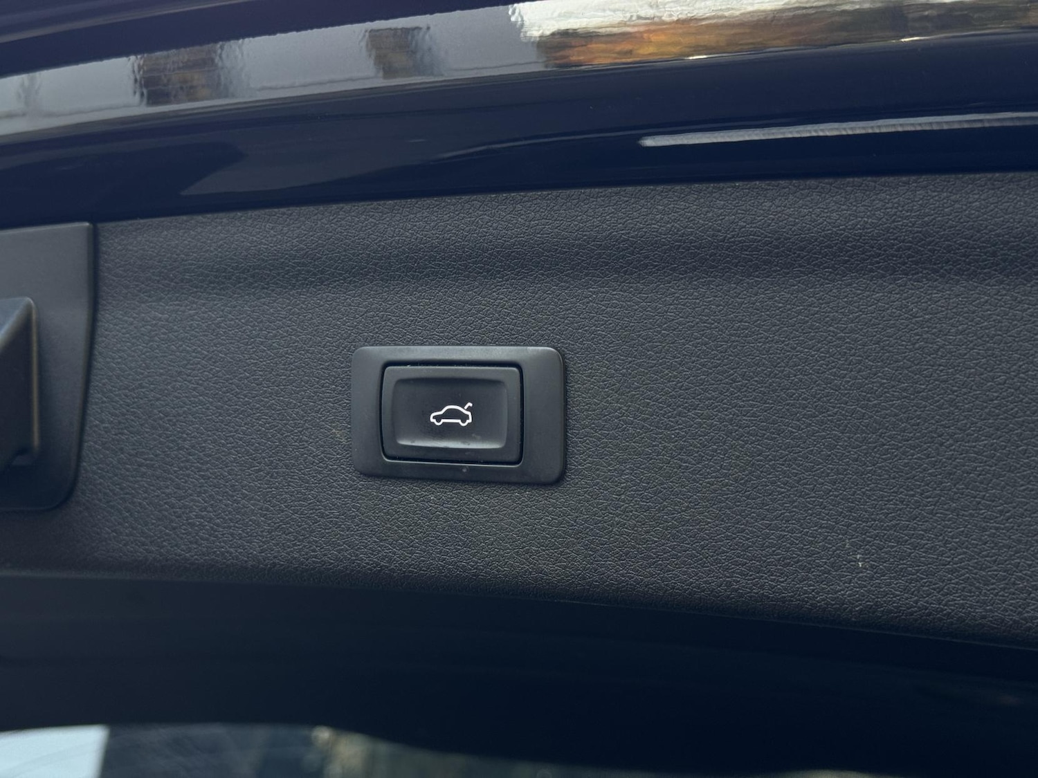 Used Audi Q3 2017 for sale - 76568431: Photo 61